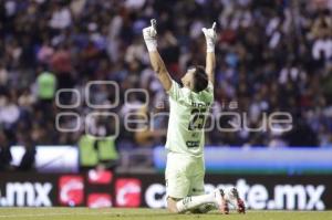 FÚTBOL . CLUB PUEBLA VS MONTERREY