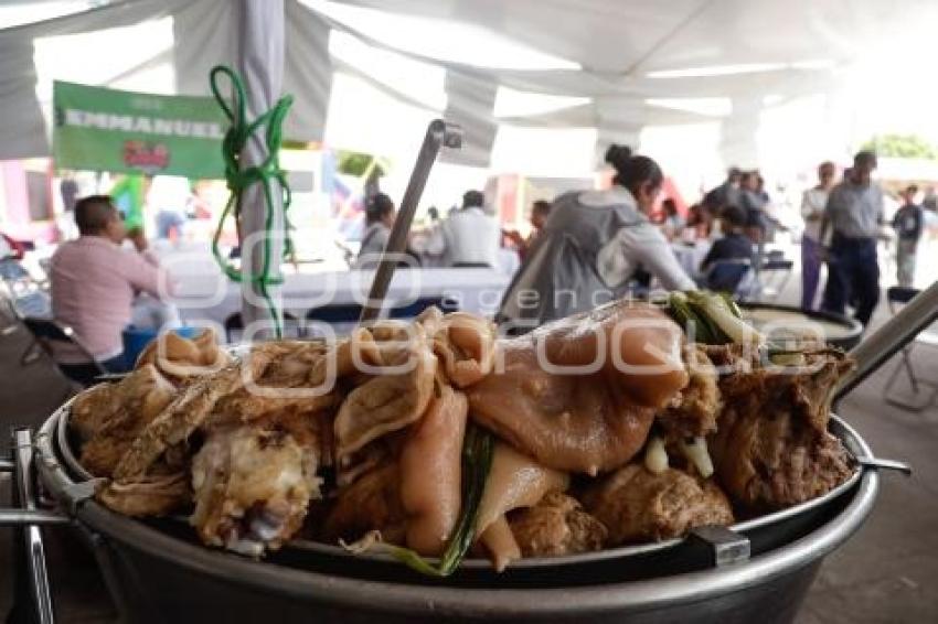 HUEJOTZINGO . FERIA DE LAS CARNITAS