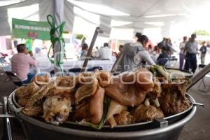 HUEJOTZINGO . FERIA DE LAS CARNITAS
