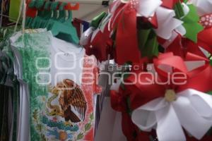 ADORNOS PATRIOS