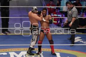 LUCHA LIBRE
