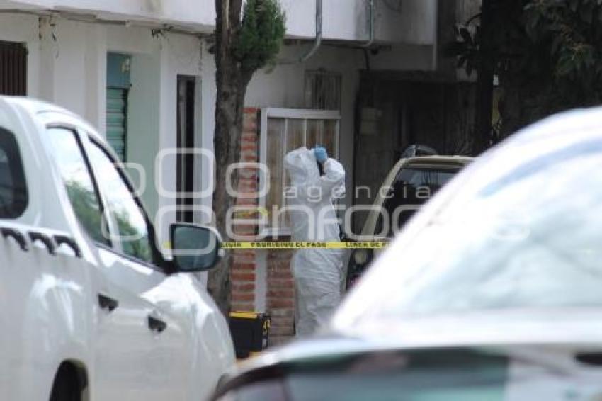 MUJER ASESINADA