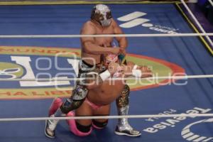 LUCHA LIBRE