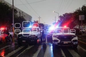 AUTOBÚS NORMALISTAS DETENIDO