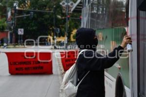 MANIFESTACIÓN . NORMALISTAS