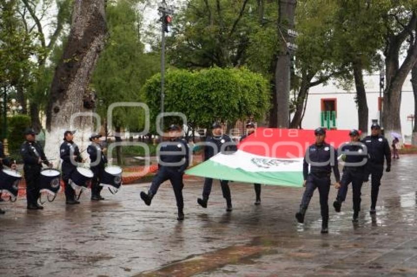 TLAXCALA . IZAMIENTO DE BANDERA