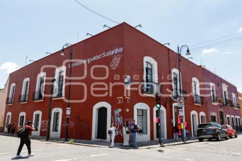 SECRETARÍA DE LAS MUJERES . MANIFESTACIÓN