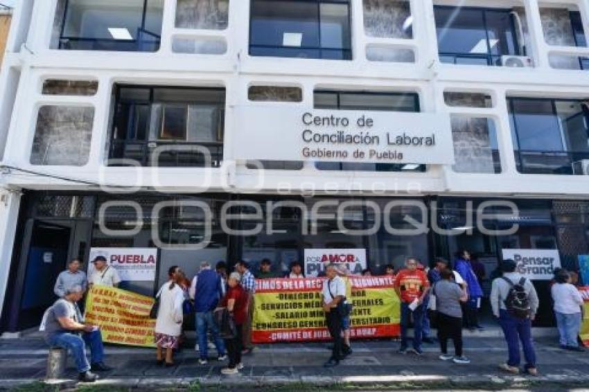BUAP . JUBILADOS