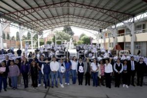 SAN ANDRÉS CHOLULA . ENTREGA KITS ESCOLARES