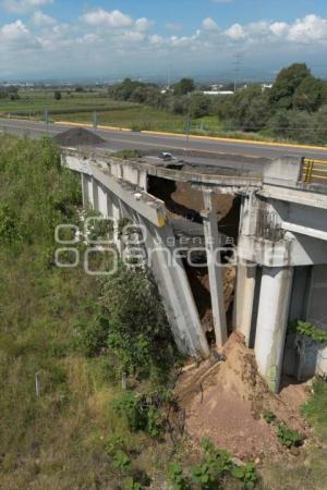 AEROPUERTO HERMANOS SERDÁN . SOCAVÓN