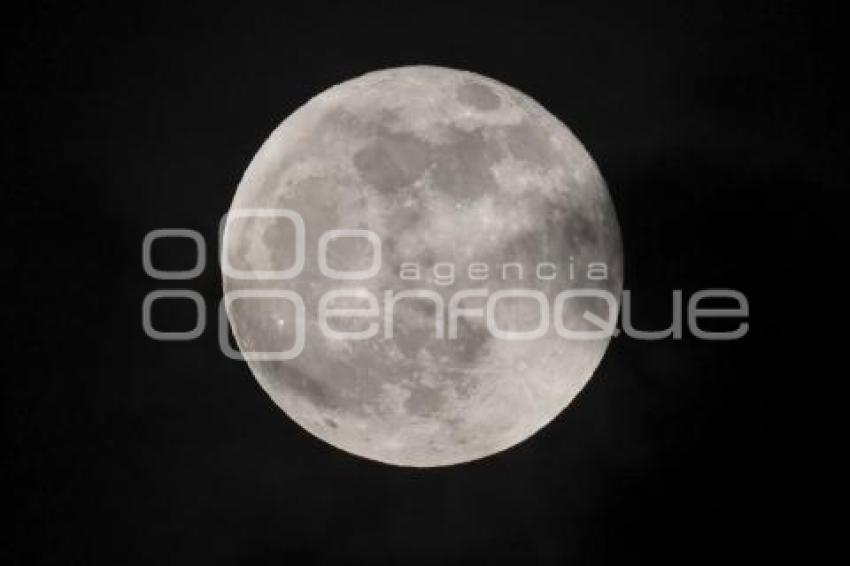 LUNA LLENA