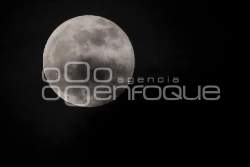 LUNA LLENA