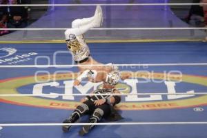 LUCHA LIBRE