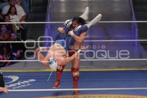LUCHA LIBRE