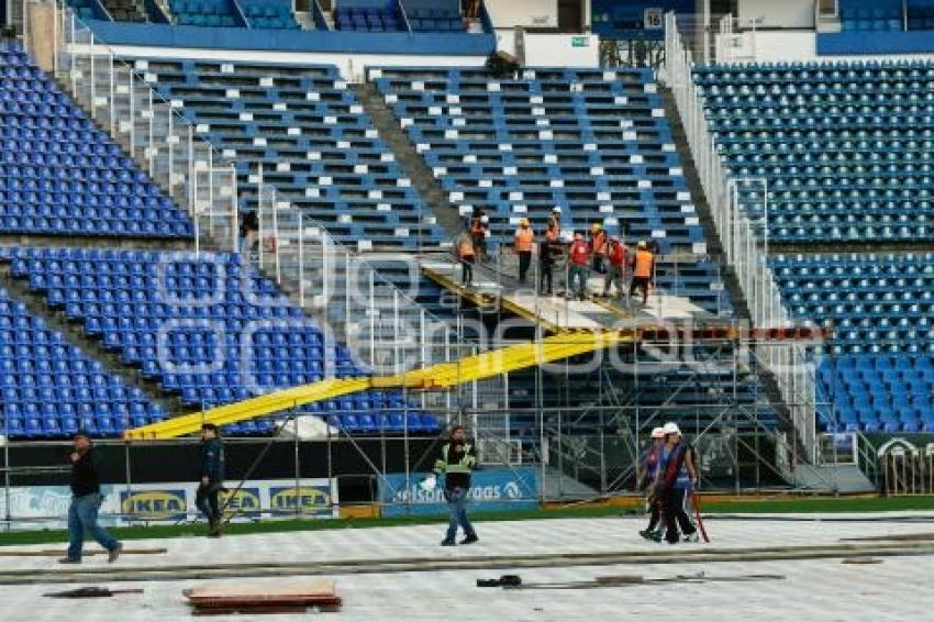 ESTADIO CUAUHTÉMOC . SHAKIRA