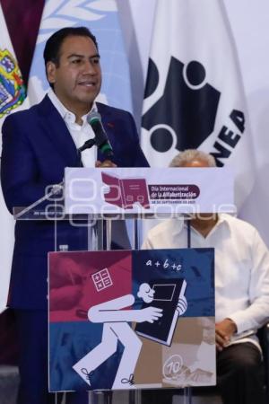 EDUARDO RAMÍREZ AGUILAR