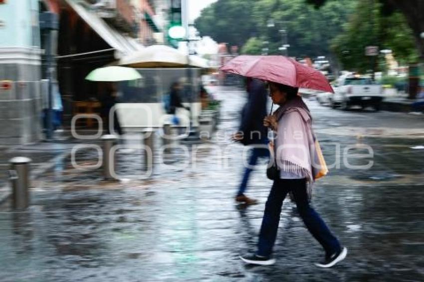 CLIMA . LLUVIA