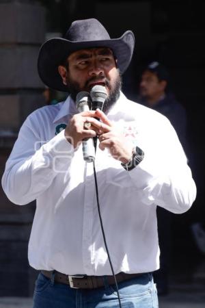 XIHUEL SARABIA