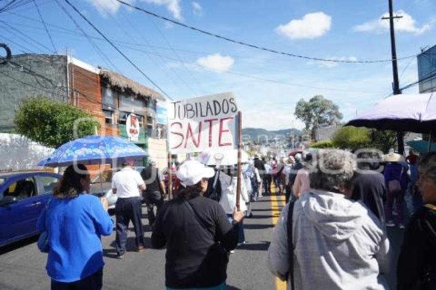 TLAXCALA . MANIFESTACIÓN MAESTROS SNTE