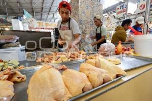 FIESTAS PATRIAS . MERCADO
