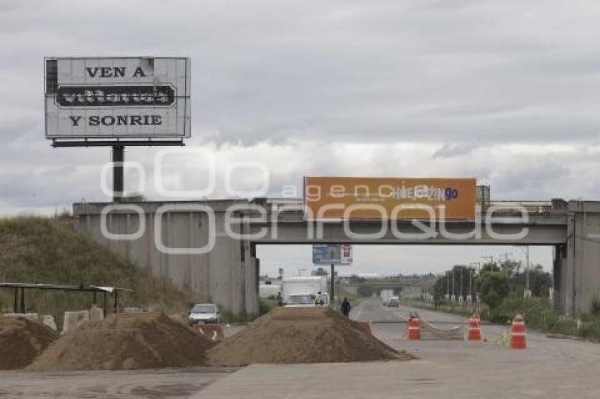 BULEVAR AEROPUERTO . SOCAVÓN