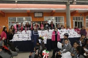 SAN ANDRÉS CHOLULA . ENTREGA ÚTILES ESCOLARES
