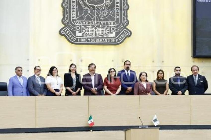 CONGRESO . SESIÓN EXTRAORDINARIA