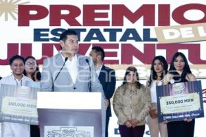 GOBIERNO ESTATAL . PREMIO DE LA JUVENTUD