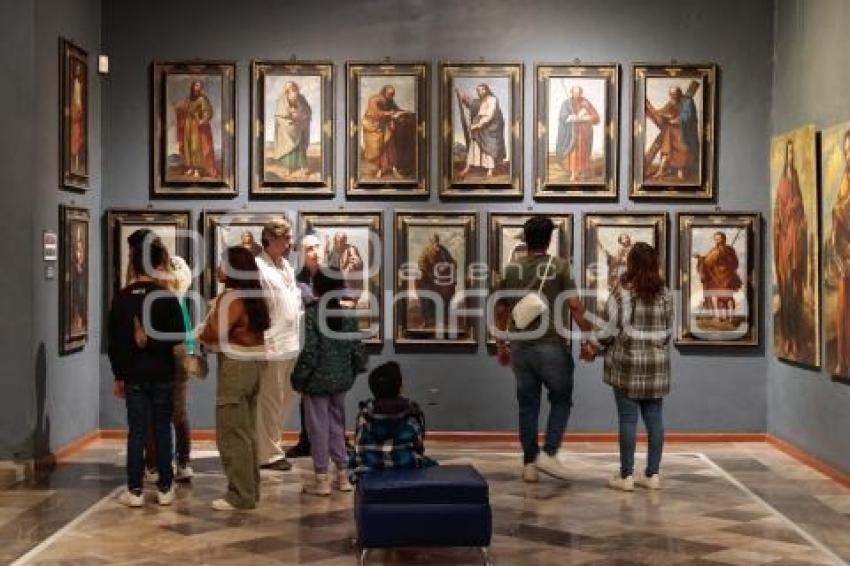 NOCHE DE MUSEOS