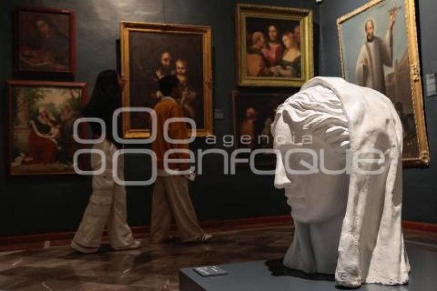 NOCHE DE MUSEOS