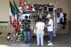 ADORNOS PATRIOS