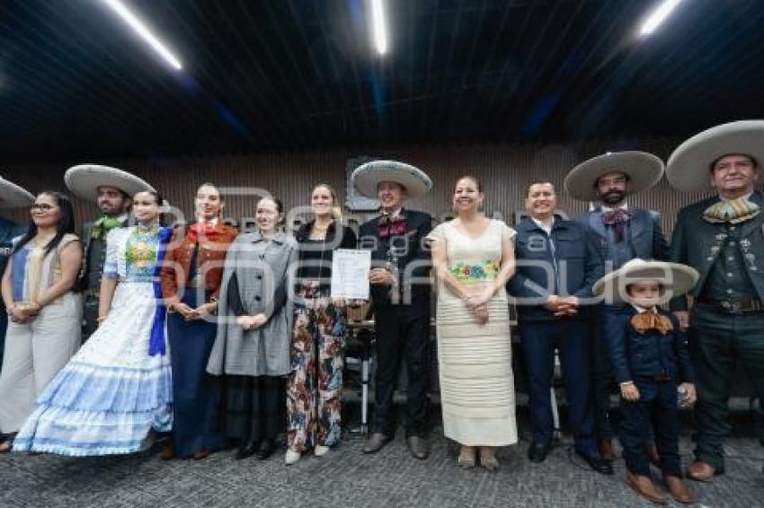 CONGRESO . DÍA DEL CHARRO