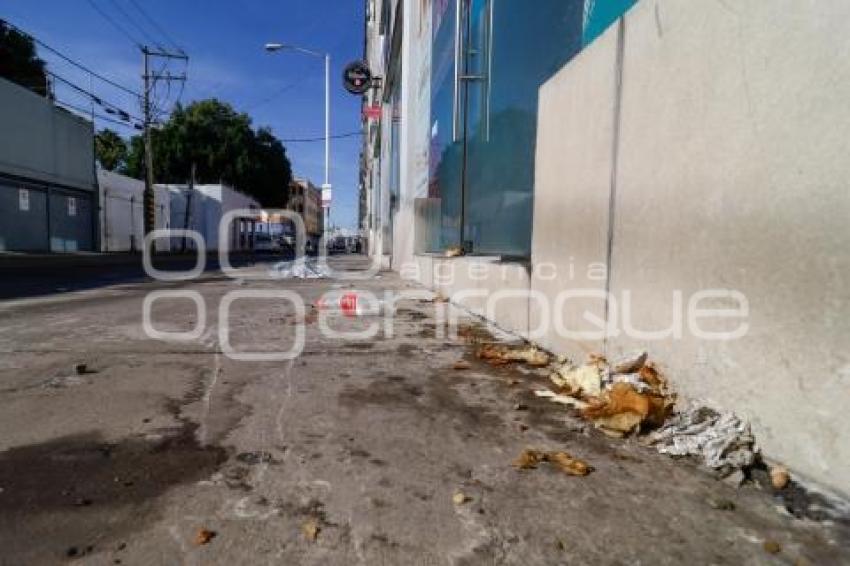 FIESTAS PATRIAS . BASURA