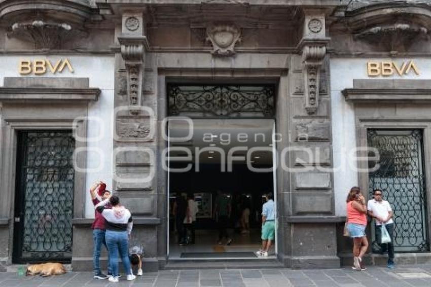 BANCOS