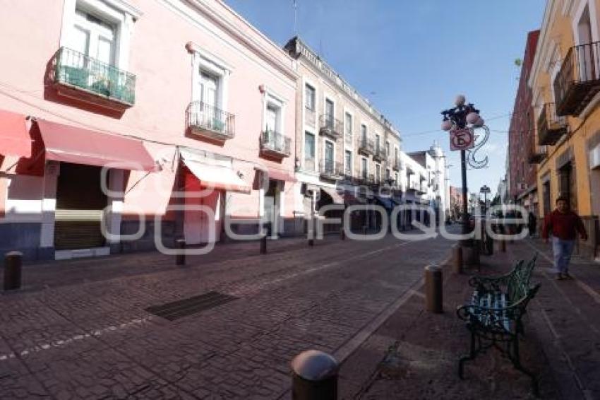 CALLES VACÍAS