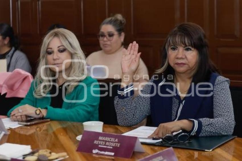 REGIDORES . COMISIÓN DERECHOS HUMANOS
