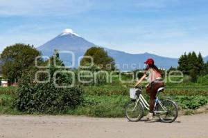 VOLCÁN . POPOCATÉPETL