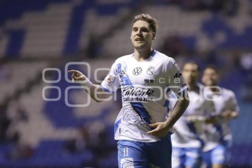 FÚTBOL . CLUB PUEBLA VS PACHUCA