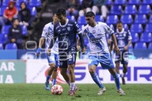 FÚTBOL . CLUB PUEBLA VS PACHUCAS