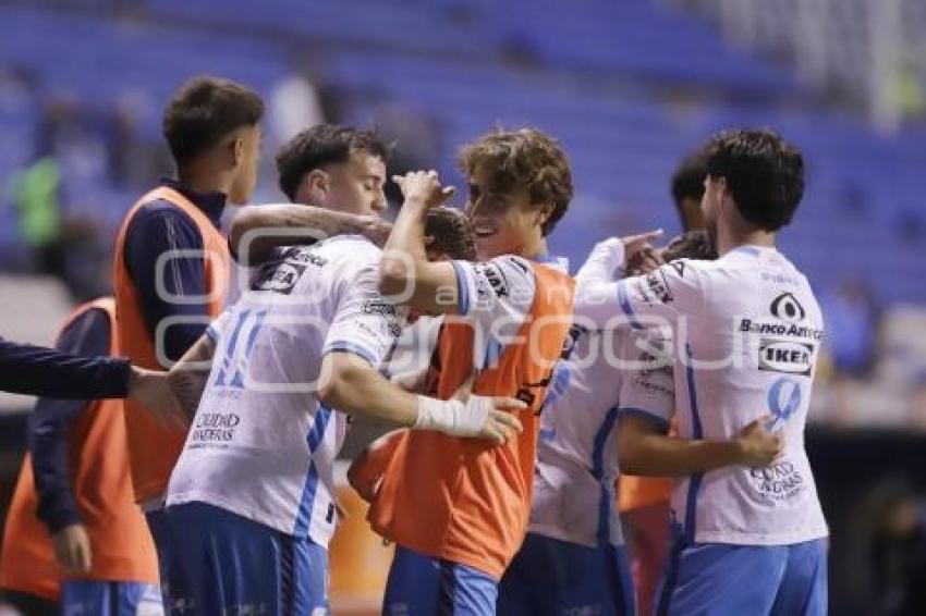 FÚTBOL . CLUB PUEBLA VS PACHUCA