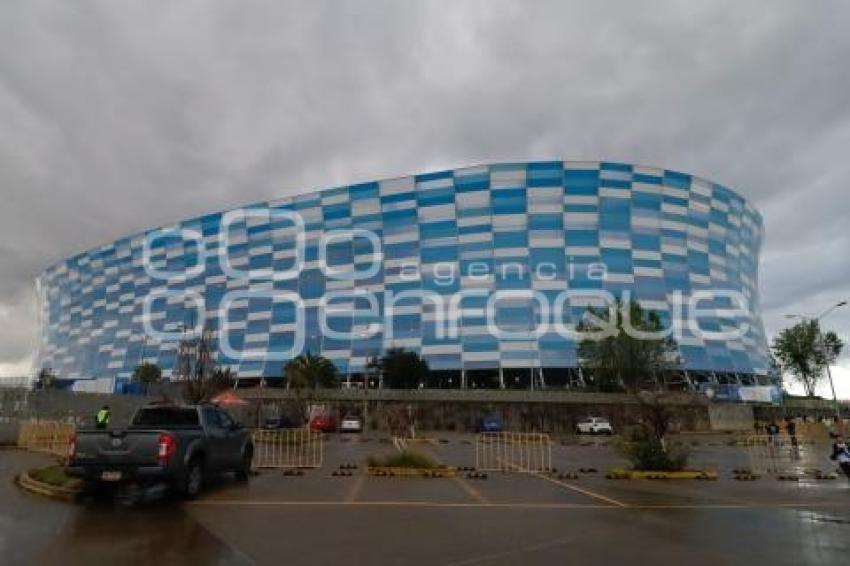 FÚTBOL . CLUB PUEBLA VS PACHUCA