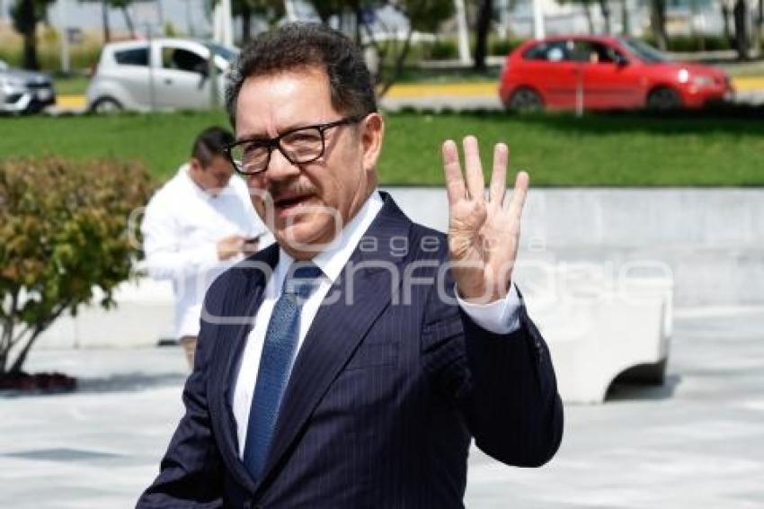 IGNACIO MIER