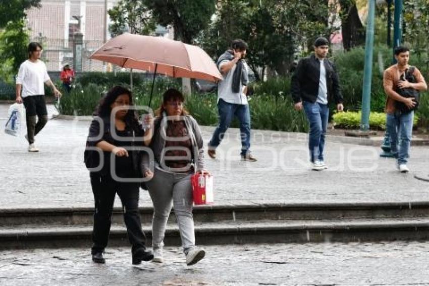 CLIMA . LLUVIA