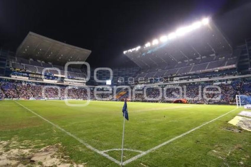 FÚTBOL . CLUB PUEBLA VS CHIVAS