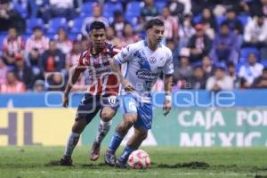 FÚTBOL . CLUB PUEBLA VS CHIVAS