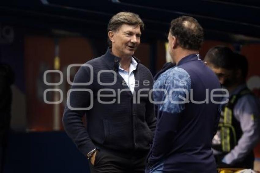 FÚTBOL . CLUB PUEBLA VS CHIVAS