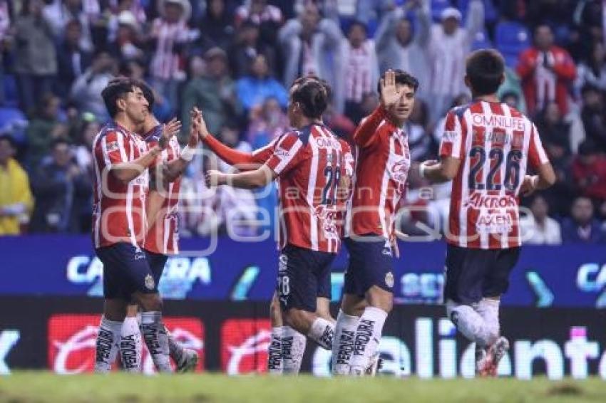 FÚTBOL . CLUB PUEBLA VS CHIVAS