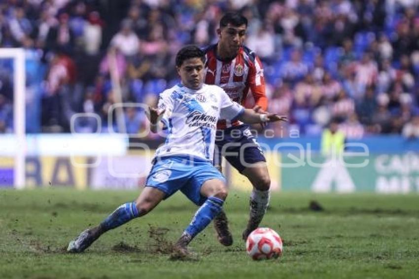 FÚTBOL . CLUB PUEBLA VS CHIVAS