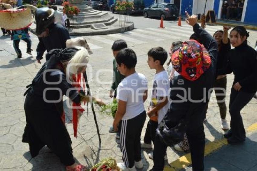 ATLIXCO . PROCESIÓN SAN MIGUEL