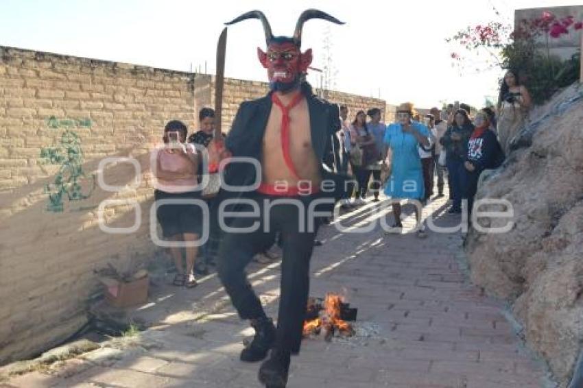 ATLIXCO . DANZA LOS HUIZOS